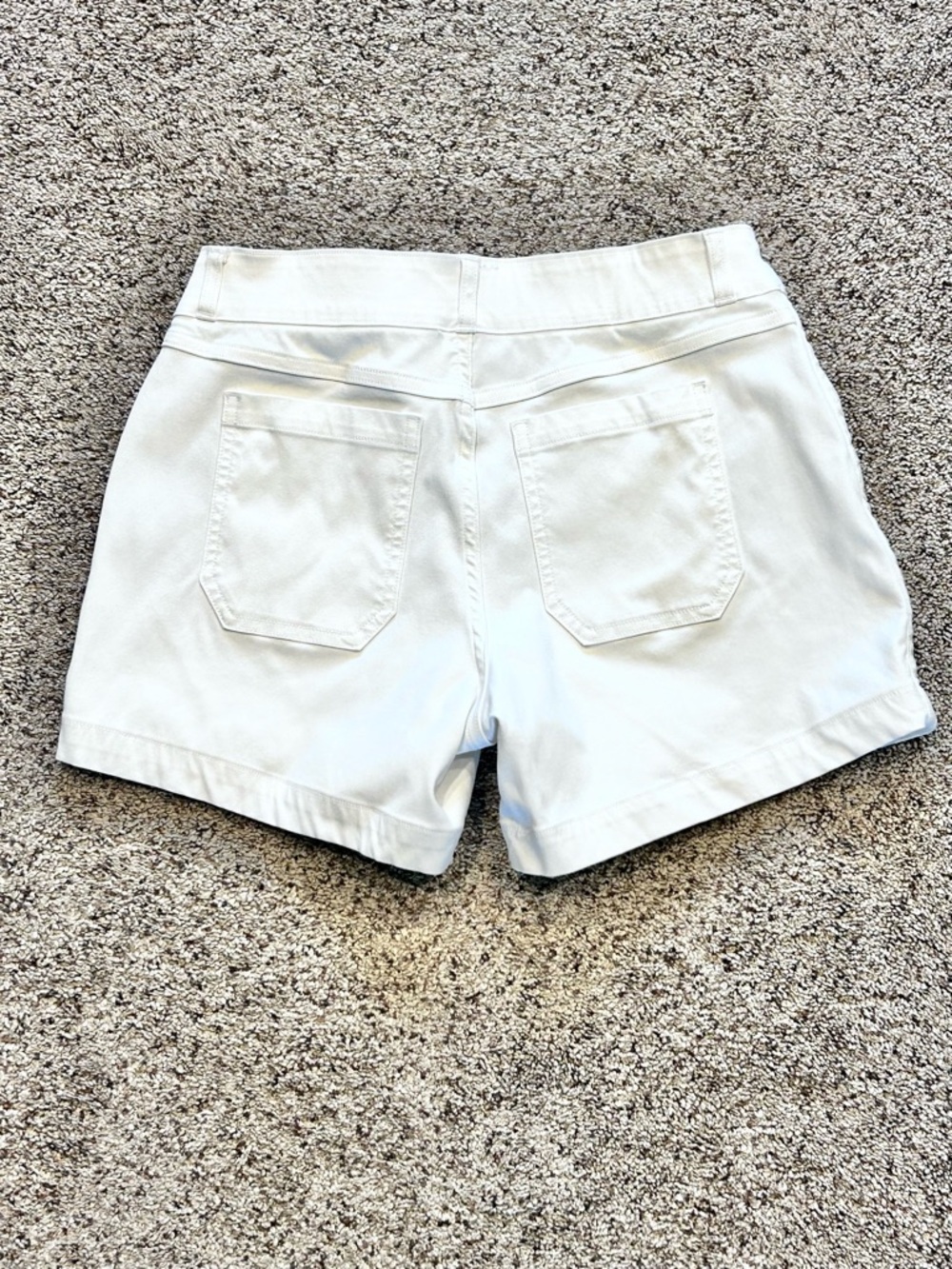 Spanx Shorts Stretch Twill White Pull On Hidden Shaping Slimming Women’s M - Picture 2 of 16